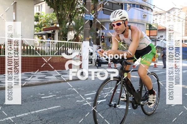 Buy your photos of the event27 Triathlon Internacional de Santos  on Fotop