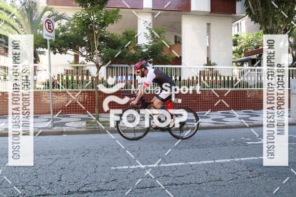 Buy your photos of the event27 Triathlon Internacional de Santos  on Fotop
