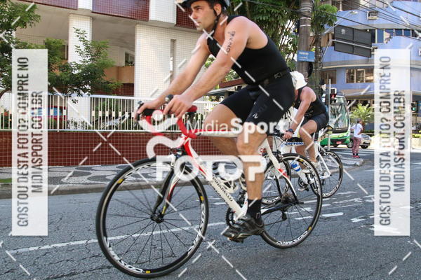Buy your photos of the event27 Triathlon Internacional de Santos  on Fotop