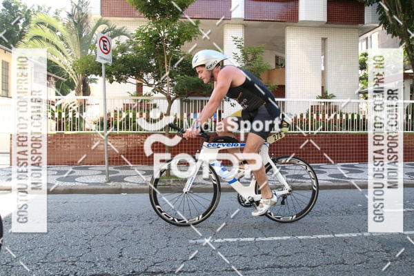 Buy your photos of the event27 Triathlon Internacional de Santos  on Fotop