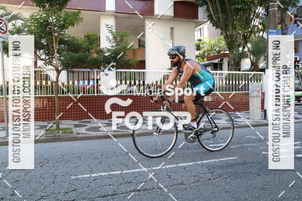 Buy your photos of the event27 Triathlon Internacional de Santos  on Fotop