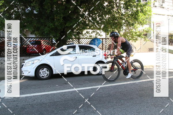 Buy your photos of the event27 Triathlon Internacional de Santos  on Fotop