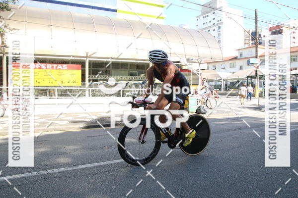 Buy your photos of the event27 Triathlon Internacional de Santos  on Fotop