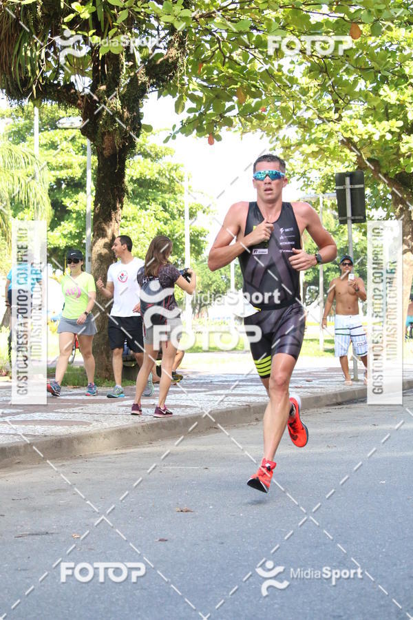 Buy your photos of the event27 Triathlon Internacional de Santos  on Fotop
