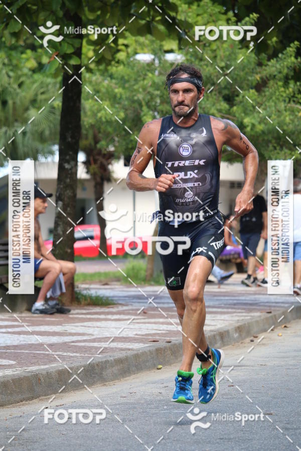 Buy your photos of the event27 Triathlon Internacional de Santos  on Fotop