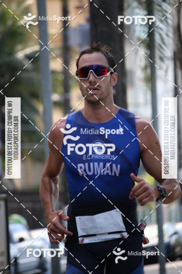 Buy your photos of the event27 Triathlon Internacional de Santos  on Fotop