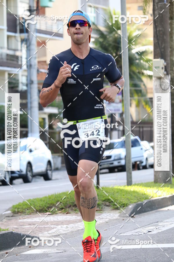 Buy your photos of the event27 Triathlon Internacional de Santos  on Fotop