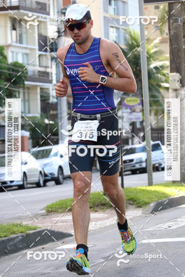 Buy your photos of the event27 Triathlon Internacional de Santos  on Fotop