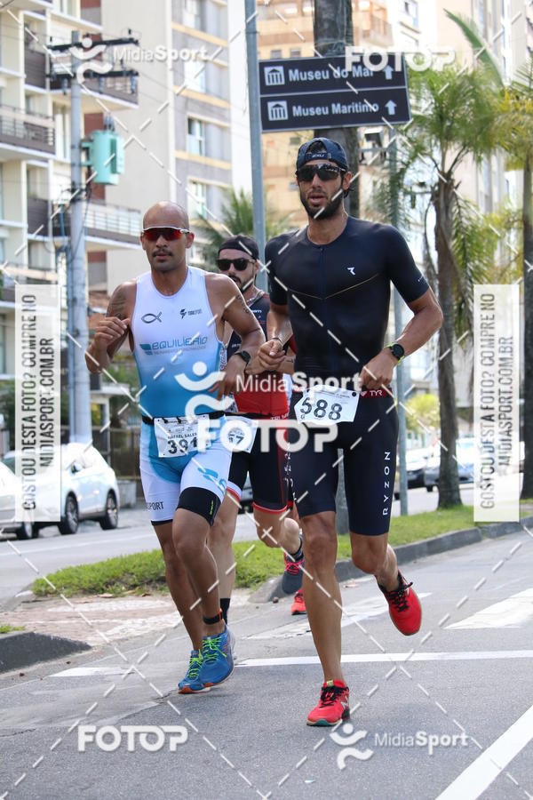 Buy your photos of the event27 Triathlon Internacional de Santos  on Fotop