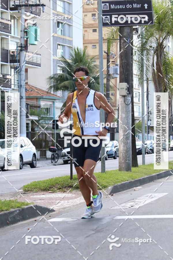 Buy your photos of the event27 Triathlon Internacional de Santos  on Fotop