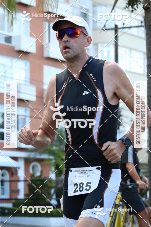Buy your photos of the event27 Triathlon Internacional de Santos  on Fotop