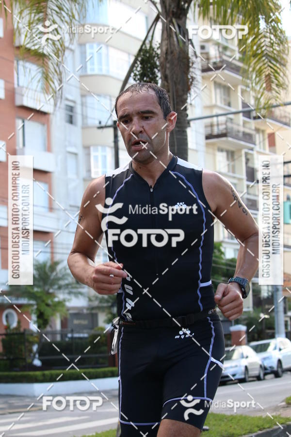 Buy your photos of the event27 Triathlon Internacional de Santos  on Fotop