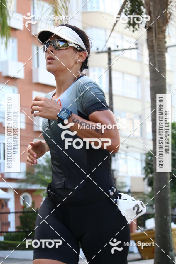 Buy your photos of the event27 Triathlon Internacional de Santos  on Fotop