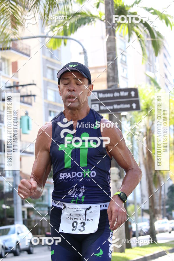 Buy your photos of the event27 Triathlon Internacional de Santos  on Fotop