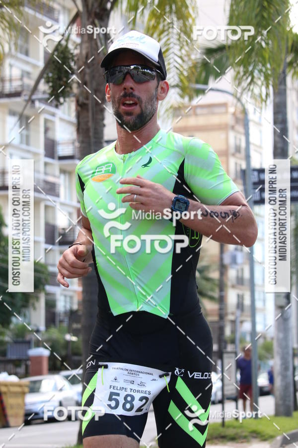Buy your photos of the event27 Triathlon Internacional de Santos  on Fotop