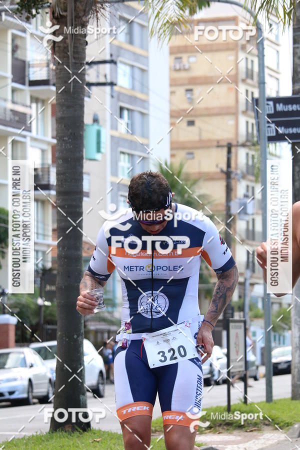 Buy your photos of the event27 Triathlon Internacional de Santos  on Fotop