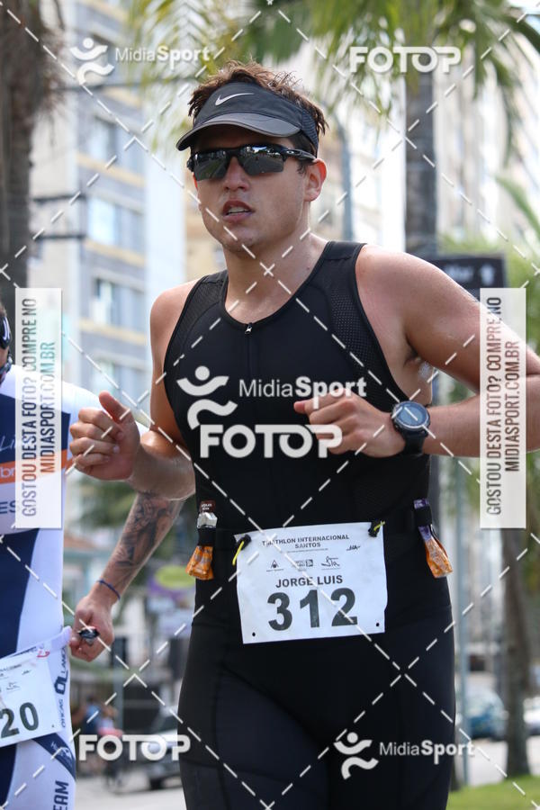 Buy your photos of the event27 Triathlon Internacional de Santos  on Fotop