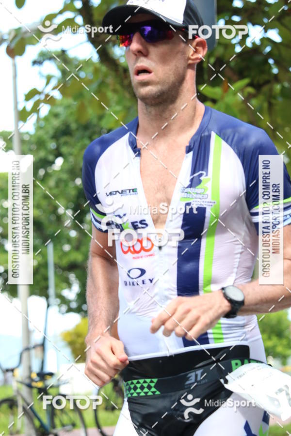 Buy your photos of the event27 Triathlon Internacional de Santos  on Fotop
