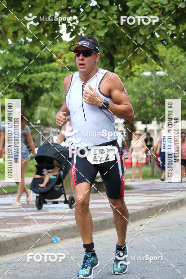 Buy your photos of the event27 Triathlon Internacional de Santos  on Fotop