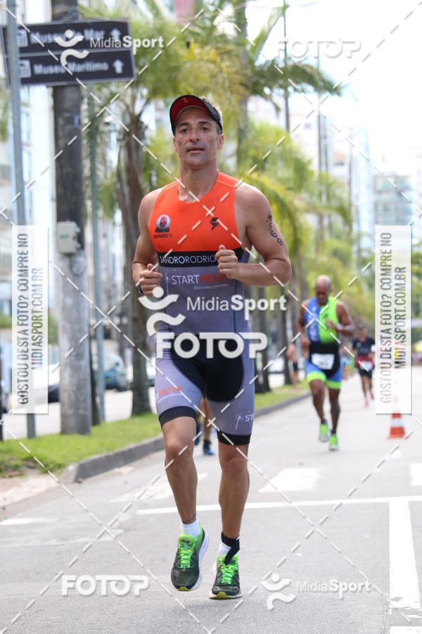 Buy your photos of the event27 Triathlon Internacional de Santos  on Fotop
