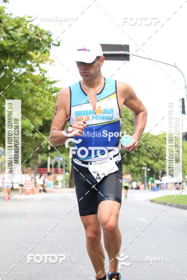 Buy your photos of the event27 Triathlon Internacional de Santos  on Fotop