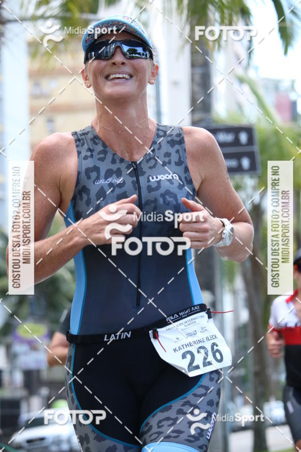 Buy your photos of the event27 Triathlon Internacional de Santos  on Fotop