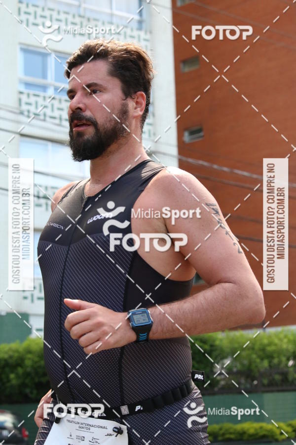 Buy your photos of the event27 Triathlon Internacional de Santos  on Fotop