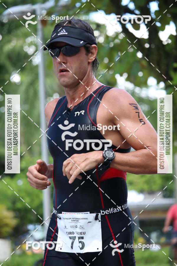 Buy your photos of the event27 Triathlon Internacional de Santos  on Fotop