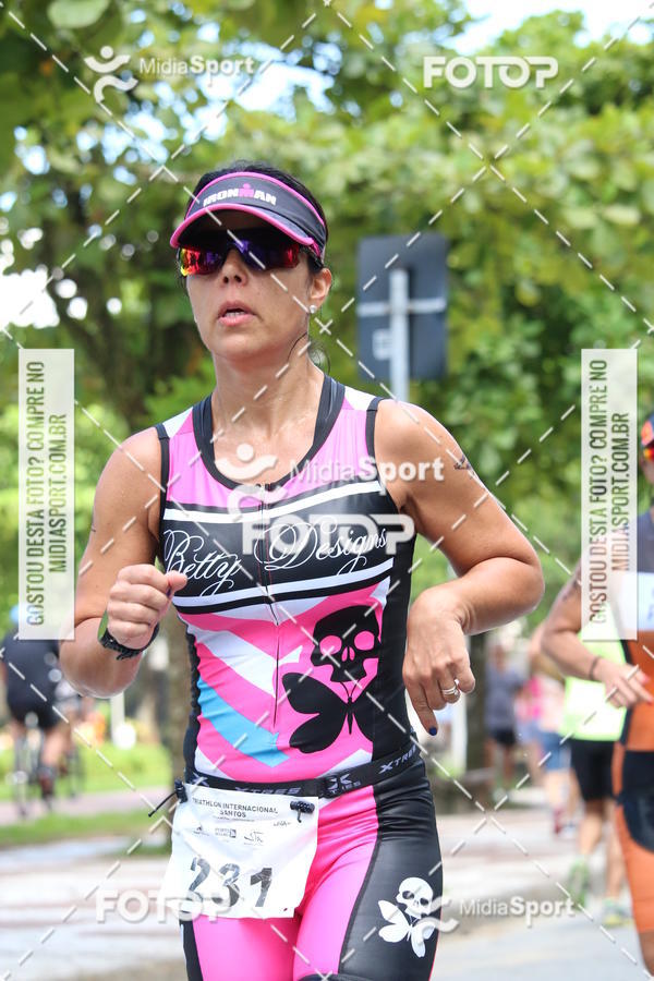 Buy your photos of the event27 Triathlon Internacional de Santos  on Fotop