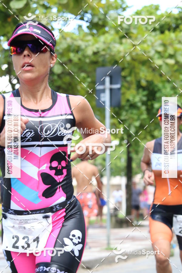 Buy your photos of the event27 Triathlon Internacional de Santos  on Fotop