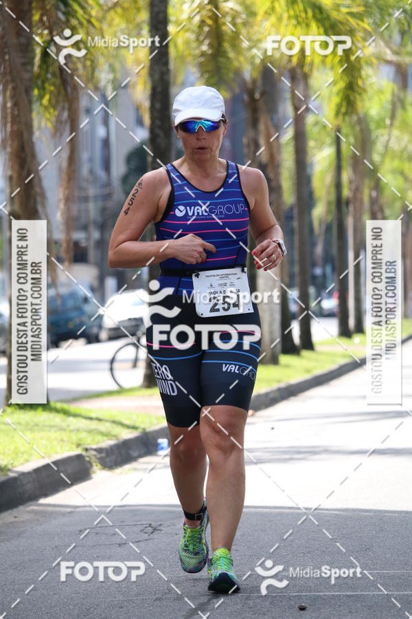 Buy your photos of the event27 Triathlon Internacional de Santos  on Fotop