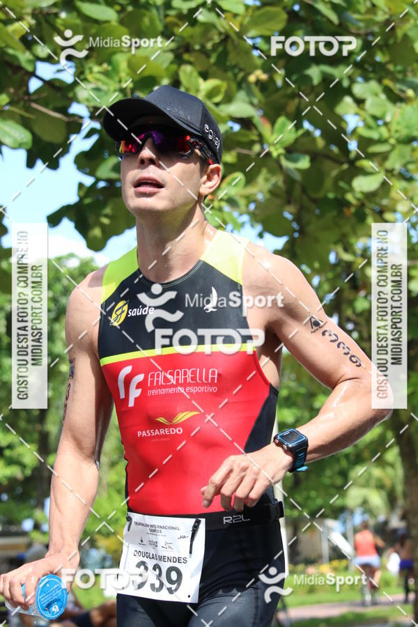 Buy your photos of the event27 Triathlon Internacional de Santos  on Fotop