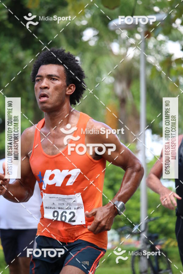 Buy your photos of the event27 Triathlon Internacional de Santos  on Fotop