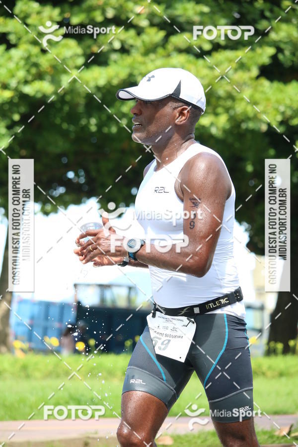 Buy your photos of the event27 Triathlon Internacional de Santos  on Fotop