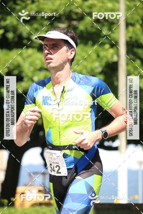 Buy your photos of the event27 Triathlon Internacional de Santos  on Fotop