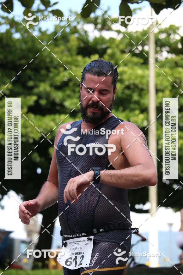 Buy your photos of the event27 Triathlon Internacional de Santos  on Fotop