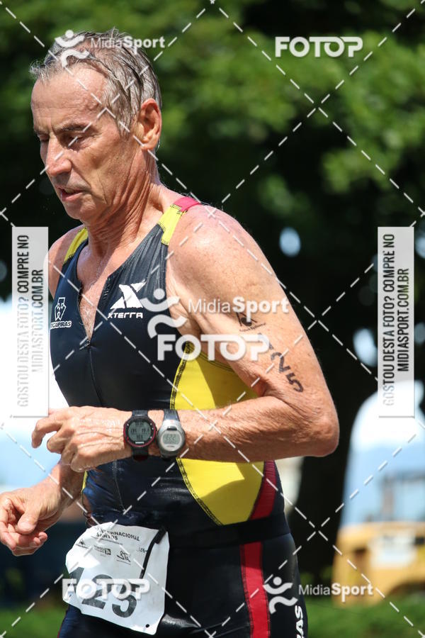 Buy your photos of the event27 Triathlon Internacional de Santos  on Fotop