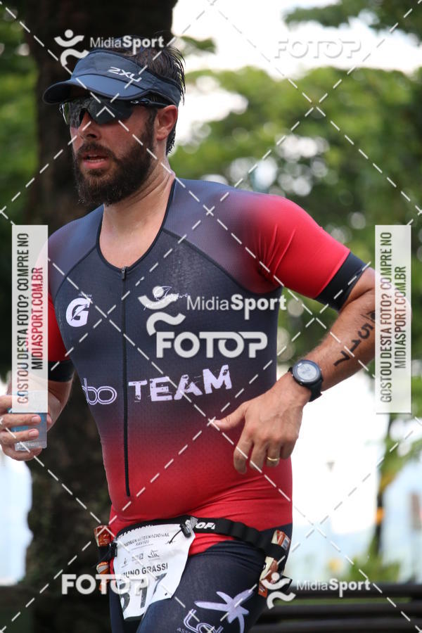 Buy your photos of the event27 Triathlon Internacional de Santos  on Fotop