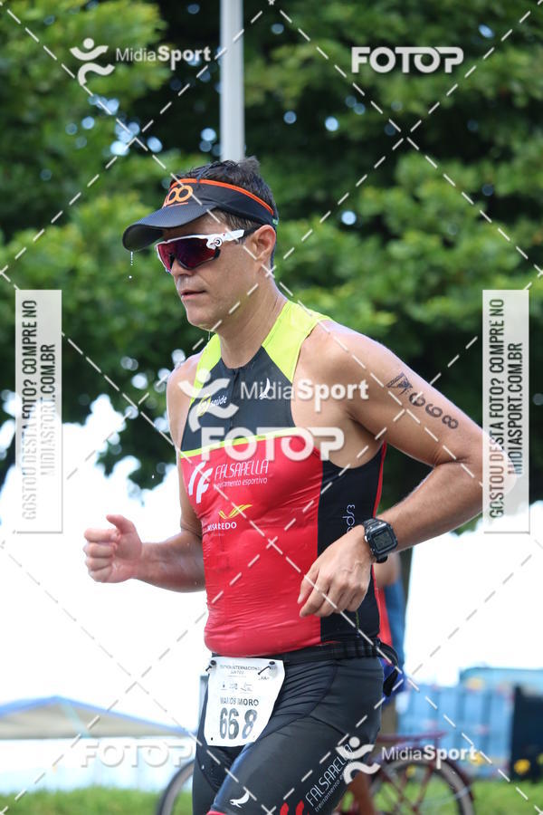 Buy your photos of the event27 Triathlon Internacional de Santos  on Fotop