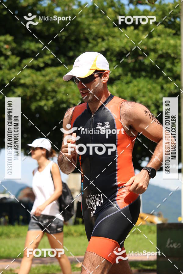 Buy your photos of the event27 Triathlon Internacional de Santos  on Fotop