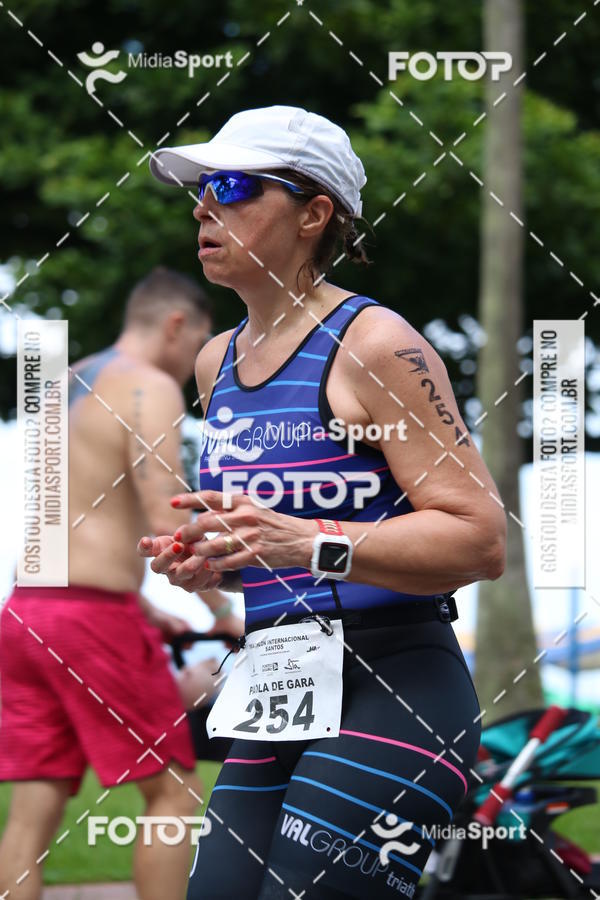 Buy your photos of the event27 Triathlon Internacional de Santos  on Fotop