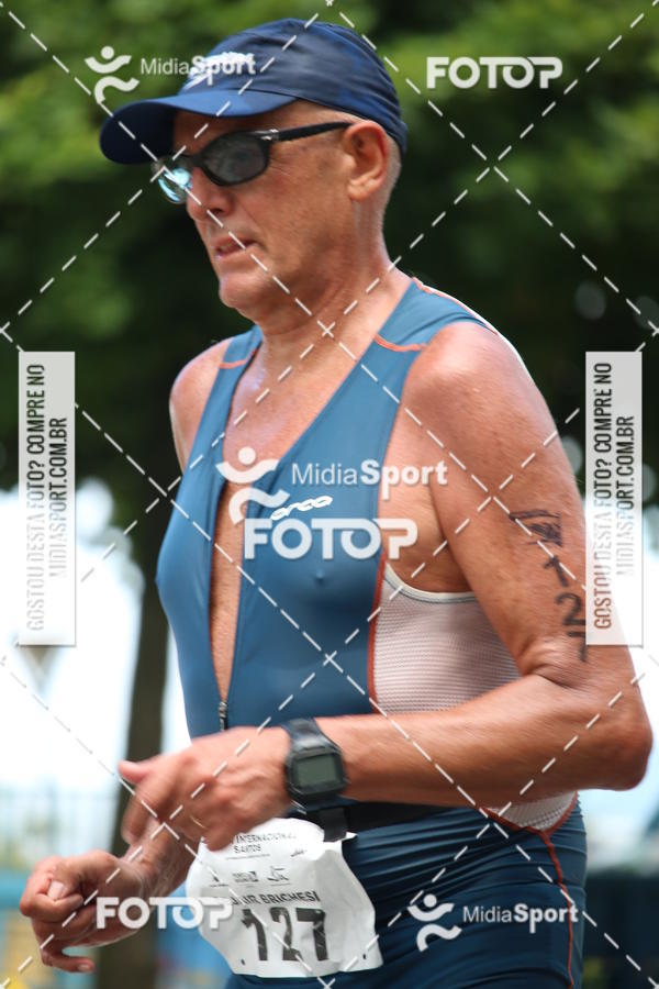Buy your photos of the event27 Triathlon Internacional de Santos  on Fotop