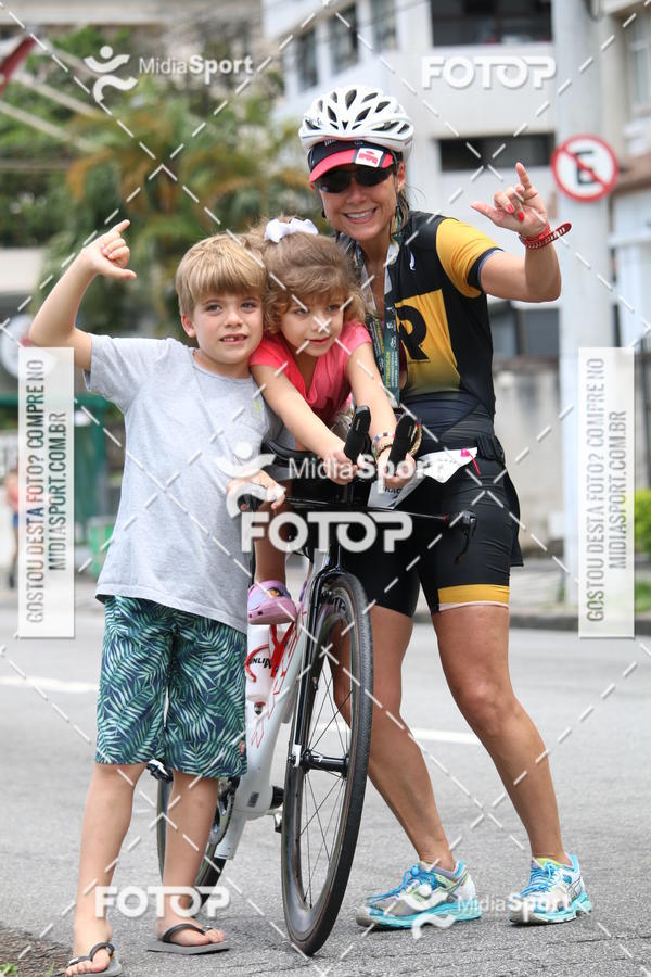 Buy your photos of the event27 Triathlon Internacional de Santos  on Fotop