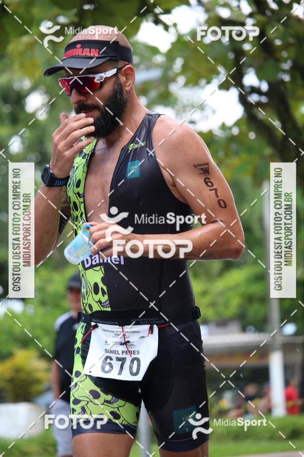 Buy your photos of the event27 Triathlon Internacional de Santos  on Fotop