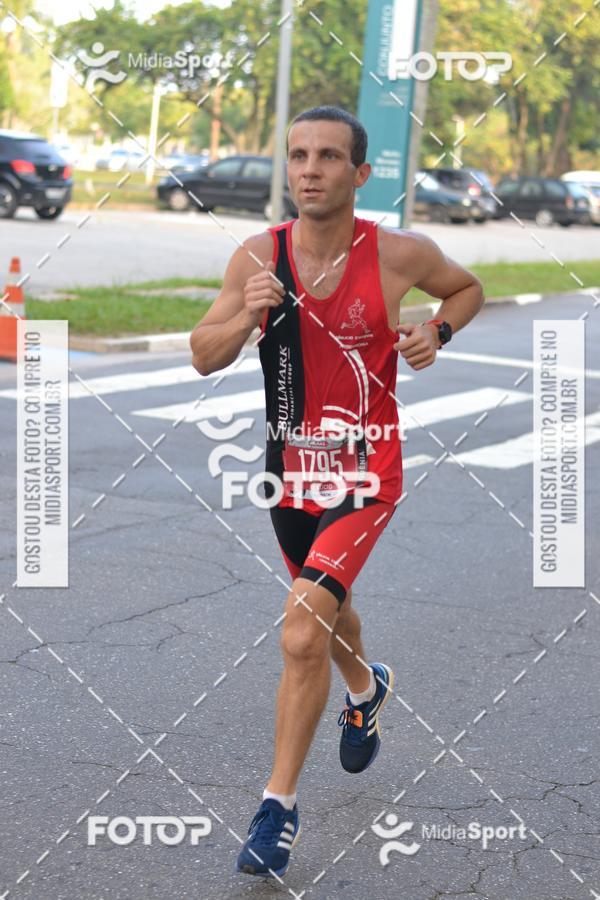 Buy your photos of the event10 Milhas 2018 - So Paulo on Fotop