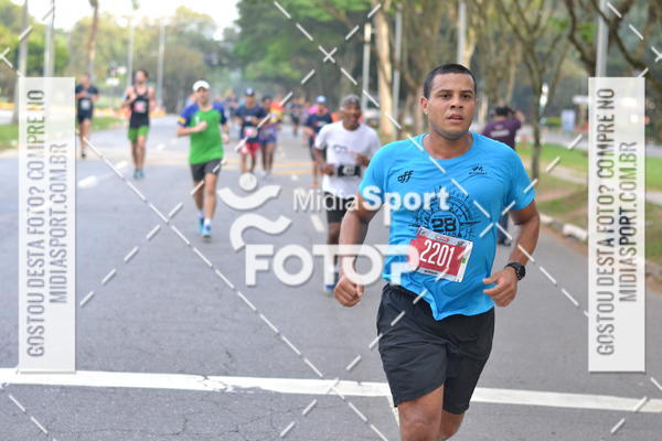 Buy your photos of the event10 Milhas 2018 - So Paulo on Fotop