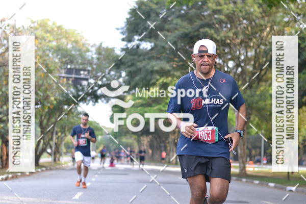 Buy your photos of the event10 Milhas 2018 - So Paulo on Fotop