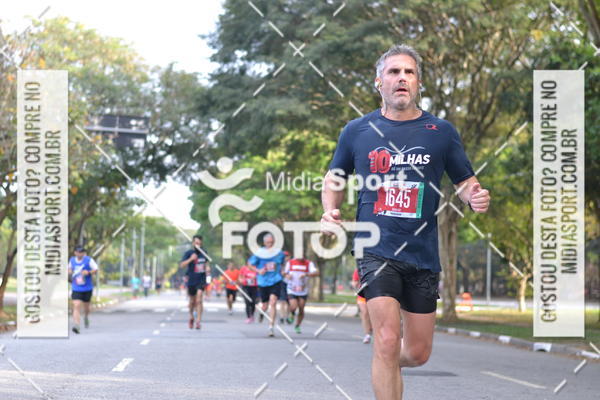 Buy your photos of the event10 Milhas 2018 - So Paulo on Fotop