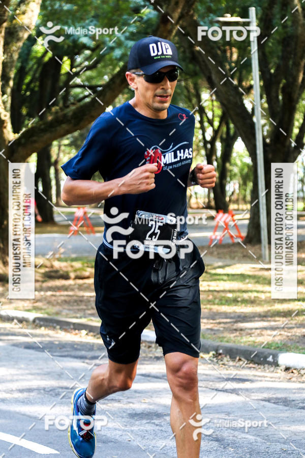 Buy your photos of the event10 Milhas 2018 - So Paulo on Fotop
