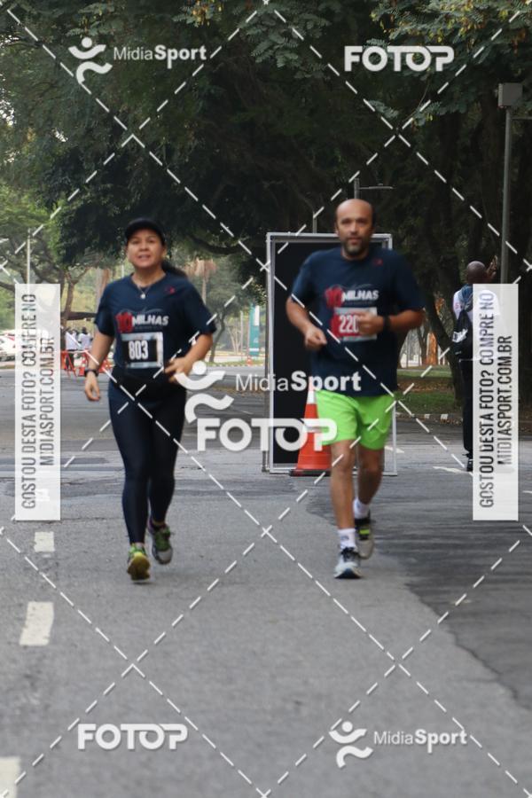 Buy your photos of the event10 Milhas 2018 - So Paulo on Fotop
